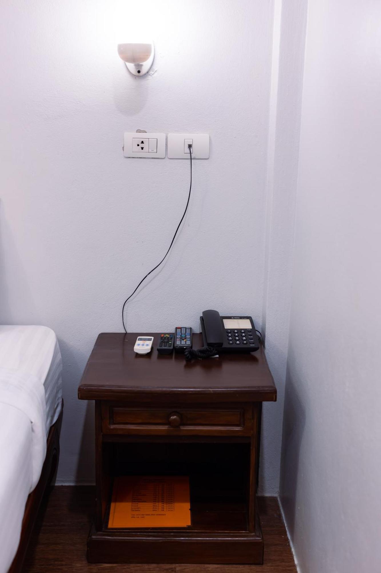 Sleep Hotel - SHA Certified Surat Thani Zimmer foto